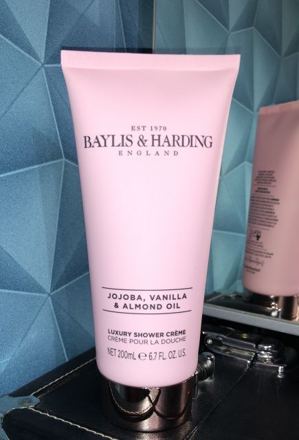 Baylis & Harding Żel pod prysznic, Jojoba, Vanilla & Almond Oil data-recommend=
