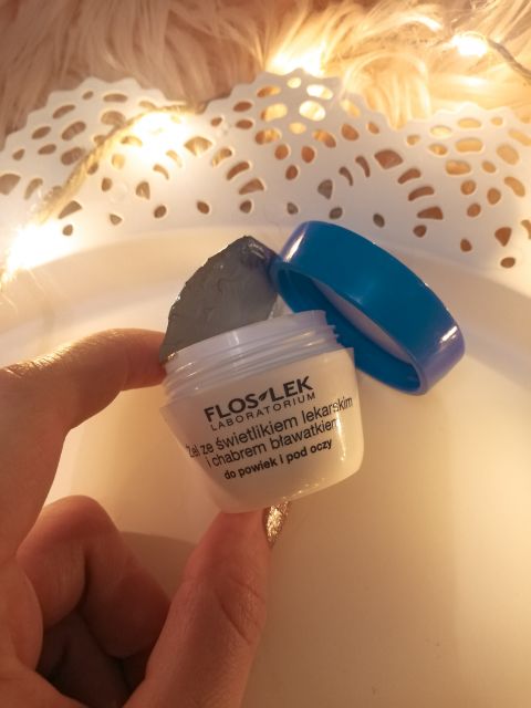 FlosLek Żel do powiek i pod oczy, Ze świetlikiem i chabrem bławatkiem, Zestresowana skóra data-recommend=