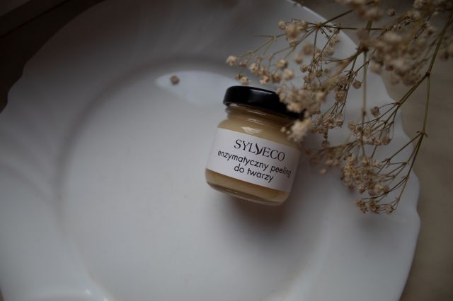 Sylveco Peeling do twarzy, Enzymatyczny, Papaina, Bromelaina, Olejek geraniowy, Hypoallergic