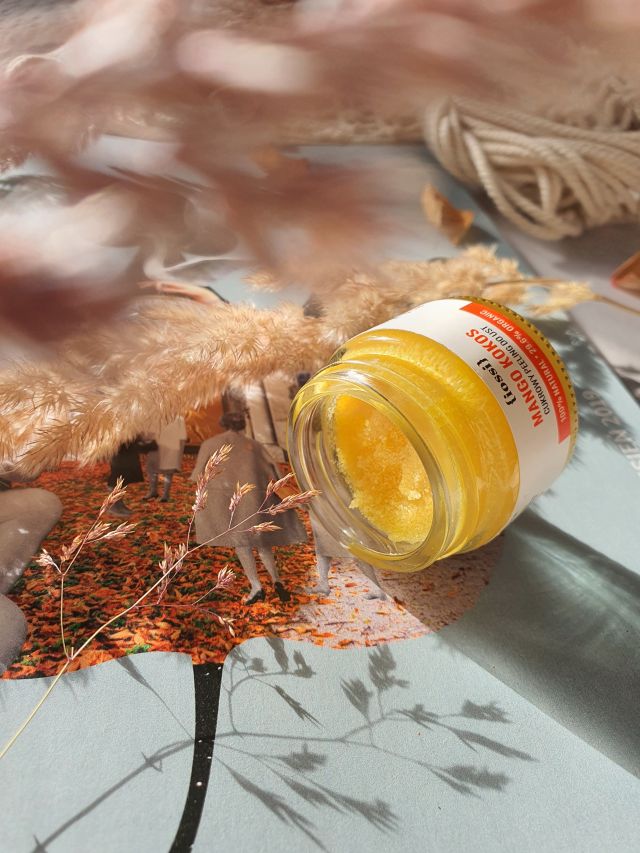 Iossi, peeling do ust, mango kokos