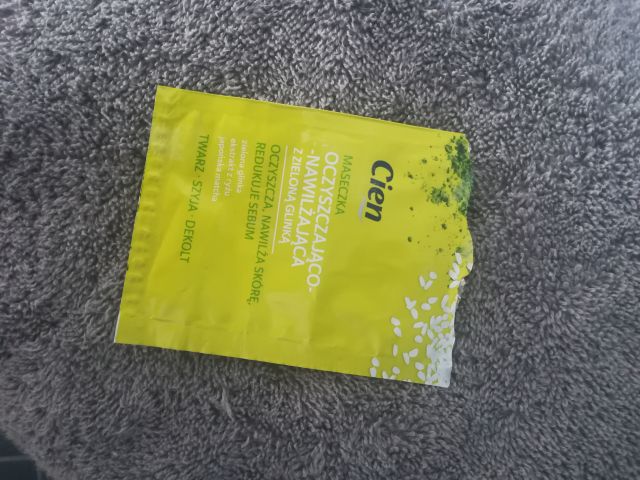 akcja denkowanie! grudzień - kosmetyki w świątecznych opakowaniach i świątecznych kolorach 🎄❄️⛄🎀🎁🎅