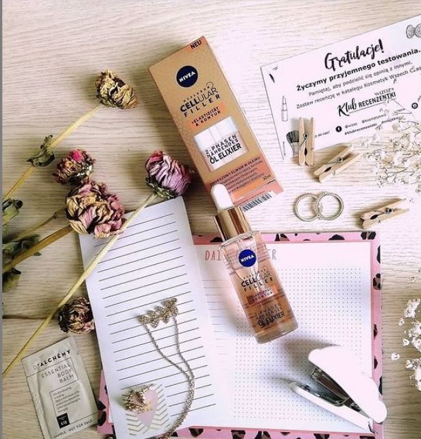 Nivea Hyaluron Cellular Filler, Eliksir w olejku do twarzy, Dwufazowy