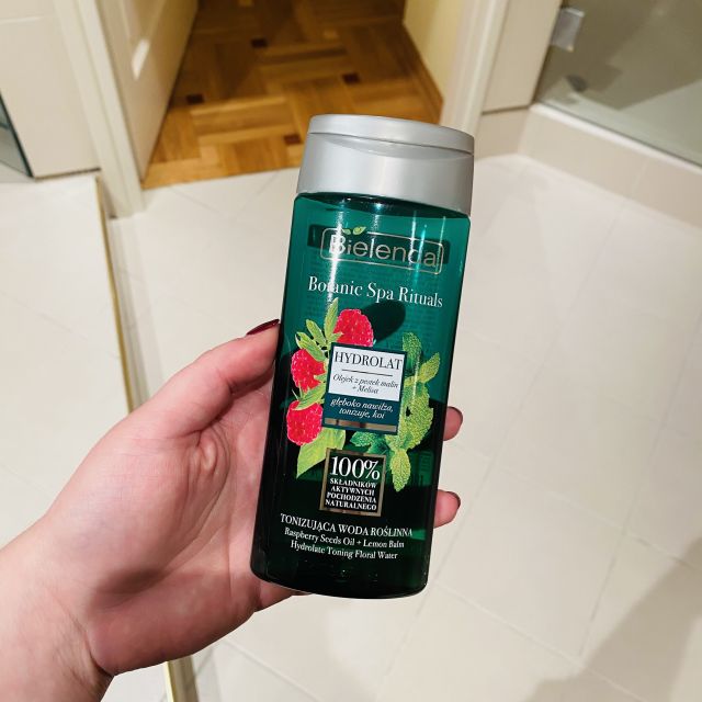 Bielenda Botanic Spa Rituals, Hydrolat, Olejek z pestek malin + melisa