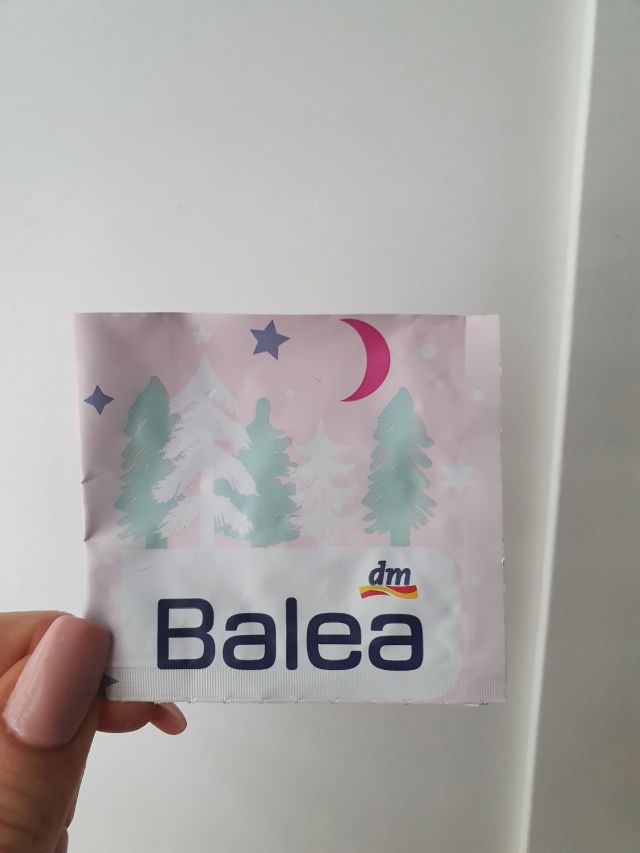 akcja denkowanie! grudzień - kosmetyki w świątecznych opakowaniach i świątecznych kolorach 🎄❄️⛄🎀🎁🎅