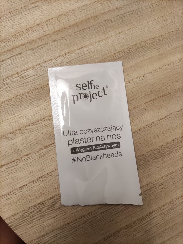 akcja denkowanie! grudzień - kosmetyki w świątecznych opakowaniach i świątecznych kolorach 🎄❄️⛄🎀🎁🎅