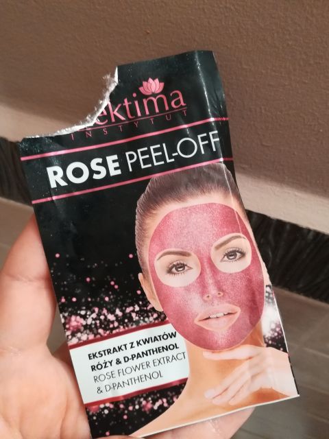 akcja denkowanie! grudzień - kosmetyki w świątecznych opakowaniach i świątecznych kolorach 🎄❄️⛄🎀🎁🎅