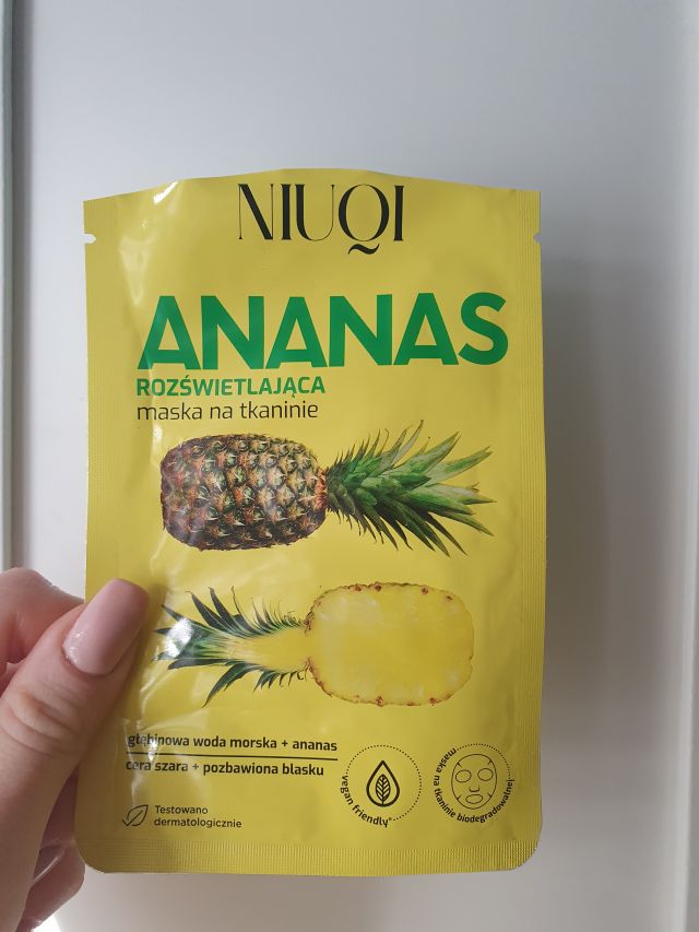 akcja denkowanie! grudzień - kosmetyki w świątecznych opakowaniach i świątecznych kolorach 🎄❄️⛄🎀🎁🎅