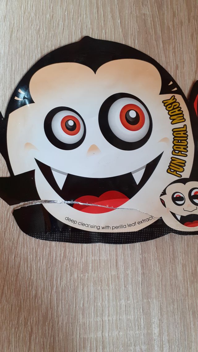 akcja denkowanie! grudzień - kosmetyki w świątecznych opakowaniach i świątecznych kolorach 🎄❄️⛄🎀🎁🎅