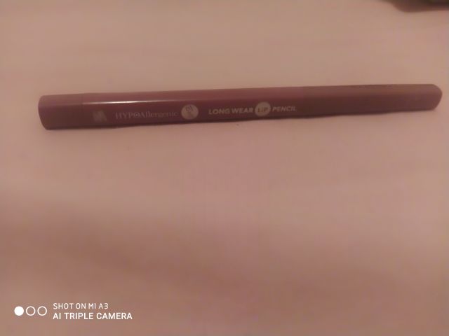 Bell HYPOAllergenic, Long Wear Lip Pencil, Konturówka do ust w sztyfcie, nr 06