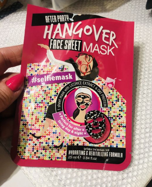 akcja denkowanie! grudzień - kosmetyki w świątecznych opakowaniach i świątecznych kolorach 🎄❄️⛄🎀🎁🎅