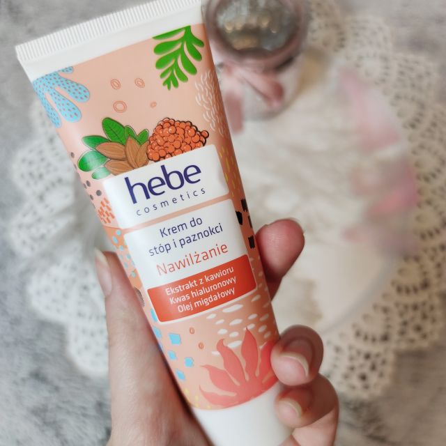 Hebe Cosmetics, Krem do stóp i paznokci, Nawilżanie, Ekstrakt z kawioru, kwas hialuronowy i olej migdałowy