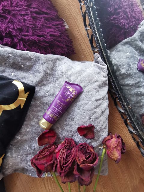 Avon Planet Spa, Amazonian Treasures, odżywiająco-ochronna maseczka do twarzy z brazylijskimi jagodami Acai