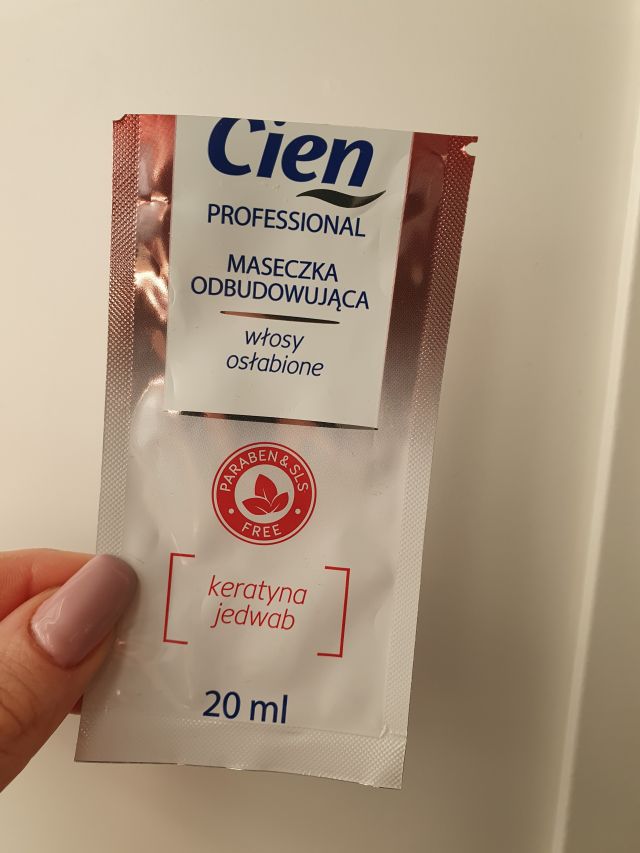 akcja denkowanie! grudzień - kosmetyki w świątecznych opakowaniach i świątecznych kolorach 🎄❄️⛄🎀🎁🎅