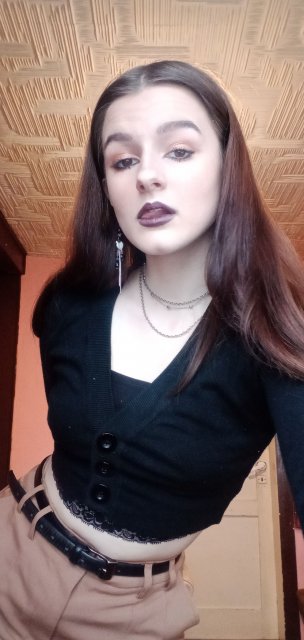stylizacja02czarnapomadka