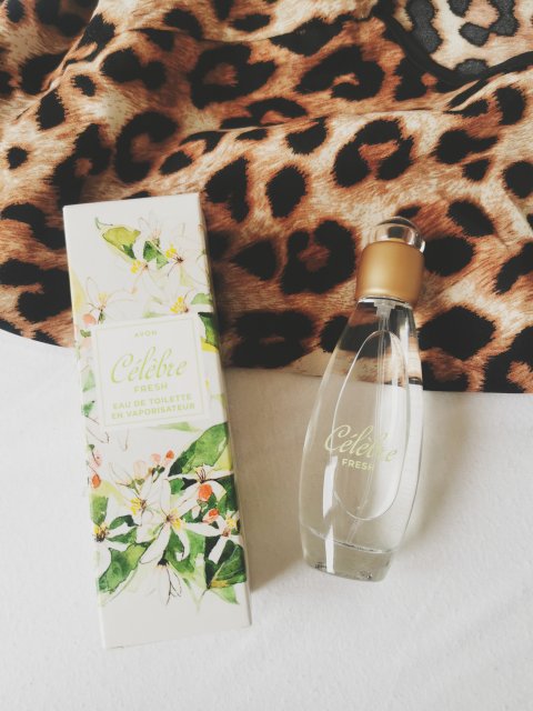 Avon Woda toaletowa, Célèbre Fresh EDT