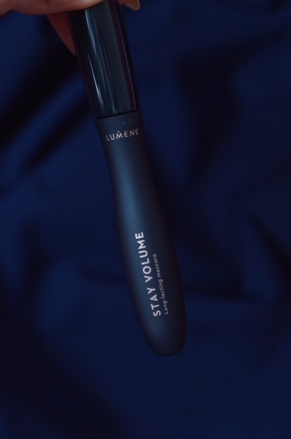 Lumene Stay Volume, Tusz do rzęs, Black