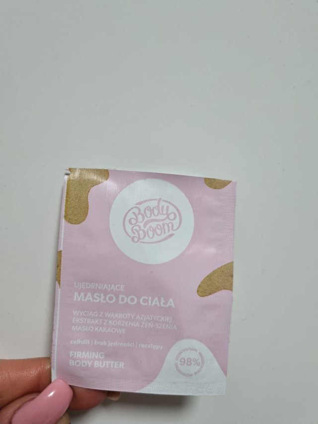 akcja denkowanie! grudzień - kosmetyki w świątecznych opakowaniach i świątecznych kolorach 🎄❄️⛄🎀🎁🎅