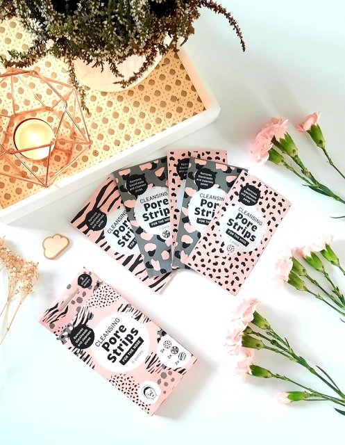 Mascot Europe Alvira, Skin Care, Plasterki na nos, Oczyszczające pory, Z węglem, Charcoal Pore Strips