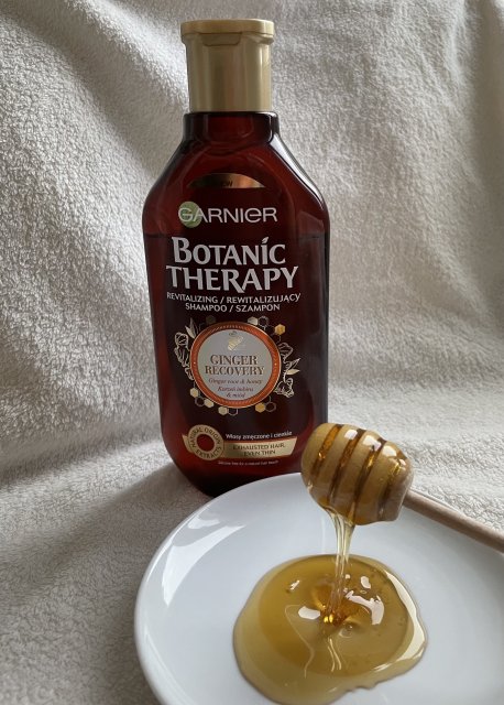 Botanic Therapy Rewitalizujący szampon do włosów Miód i korzeń imbiru 