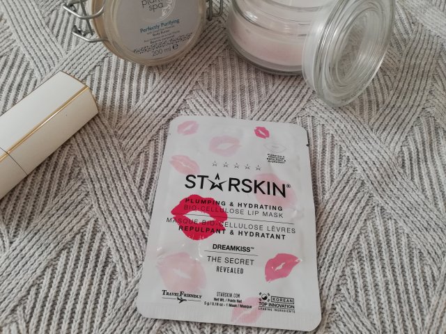 maseczka na usta douglas