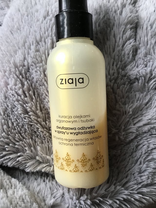 Ziaja, odżywka do włosów w spray’u