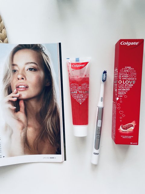 Colgate Pasta do zębów, Dare to Love, Edycja walentynkowa