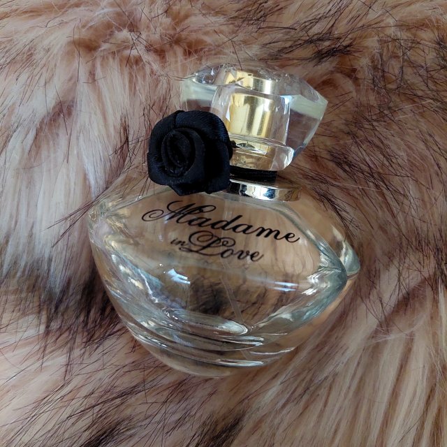 La Rive Woda perfumowana, Madame In Love EDP