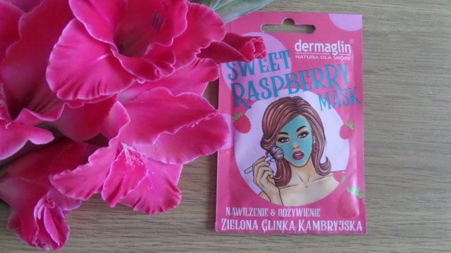 akcja denkowanie! grudzień - kosmetyki w świątecznych opakowaniach i świątecznych kolorach 🎄❄️⛄🎀🎁🎅