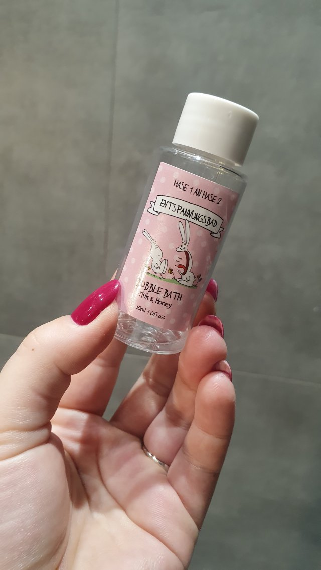 akcja denkowanie! grudzień - kosmetyki w świątecznych opakowaniach i świątecznych kolorach 🎄❄️⛄🎀🎁🎅