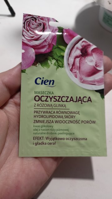 akcja denkowanie! grudzień - kosmetyki w świątecznych opakowaniach i świątecznych kolorach 🎄❄️⛄🎀🎁🎅