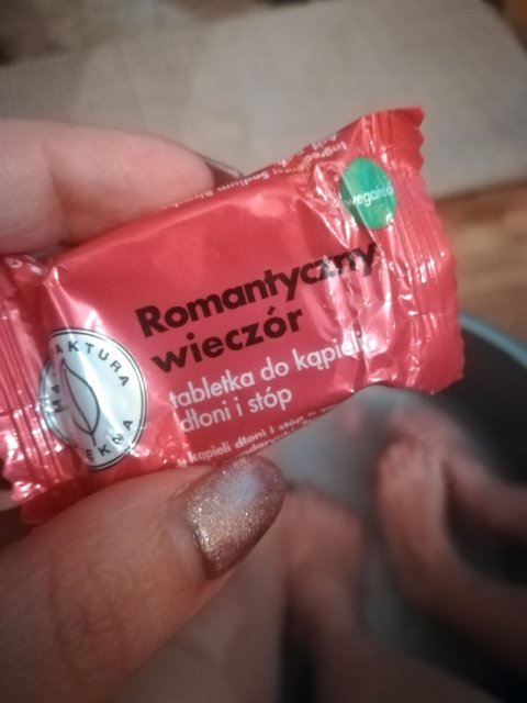 akcja denkowanie! grudzień - kosmetyki w świątecznych opakowaniach i świątecznych kolorach 🎄❄️⛄🎀🎁🎅