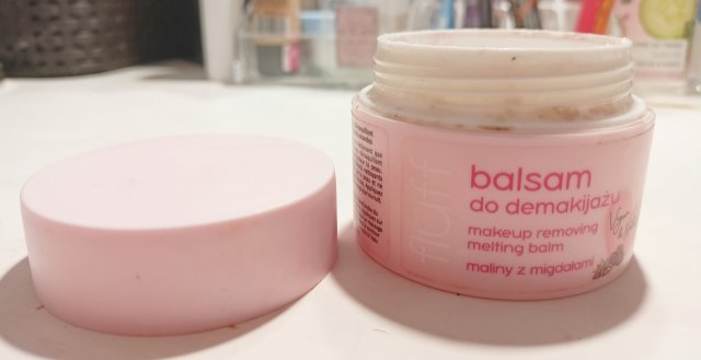 akcja denkowanie! grudzień - kosmetyki w świątecznych opakowaniach i świątecznych kolorach 🎄❄️⛄🎀🎁🎅