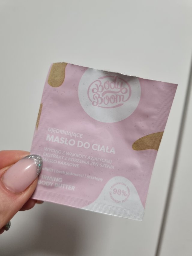 akcja denkowanie! grudzień - kosmetyki w świątecznych opakowaniach i świątecznych kolorach 🎄❄️⛄🎀🎁🎅