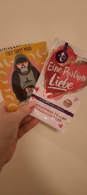 akcja denkowanie! grudzień - kosmetyki w świątecznych opakowaniach i świątecznych kolorach 🎄❄️⛄🎀🎁🎅