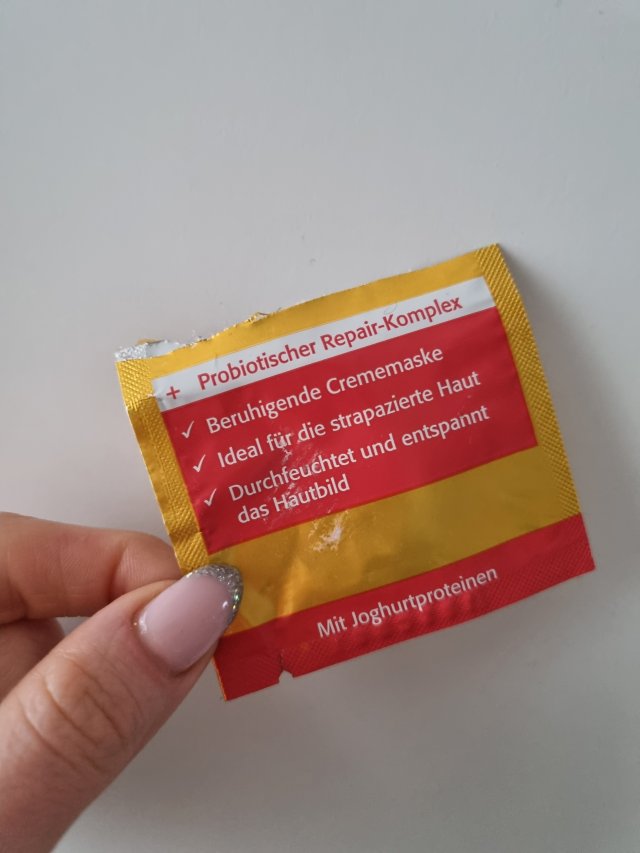 akcja denkowanie! grudzień - kosmetyki w świątecznych opakowaniach i świątecznych kolorach 🎄❄️⛄🎀🎁🎅