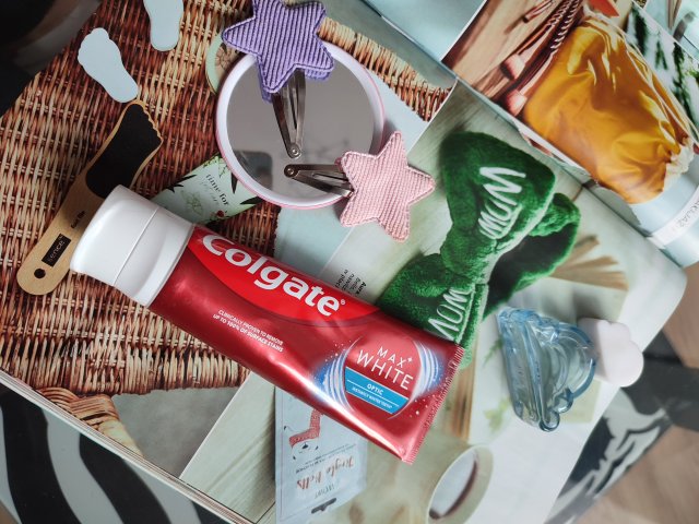 Colgate Pasta do zębów, Max White, Optic