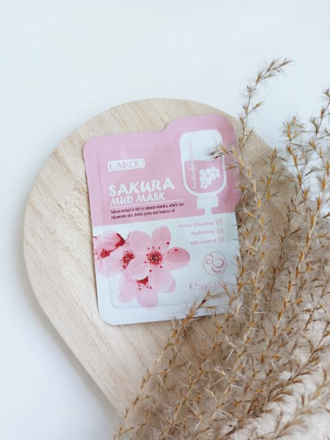 Laikou Sakura Mud Mask
