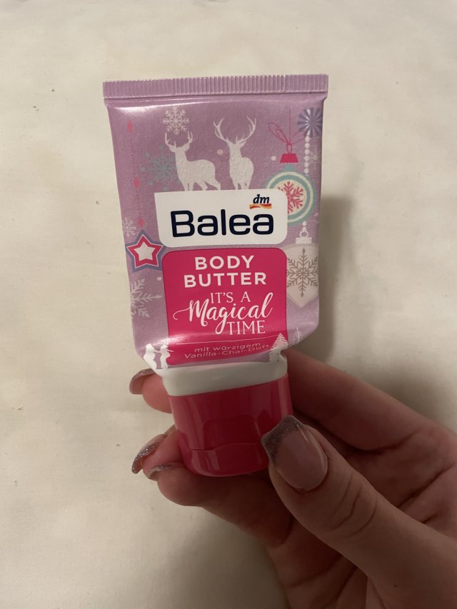 akcja denkowanie! grudzień - kosmetyki w świątecznych opakowaniach i świątecznych kolorach 🎄❄️⛄🎀🎁🎅