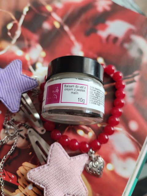 WhiteTree Natural Cosmetics Balsam do ust z olejem z pestek malin