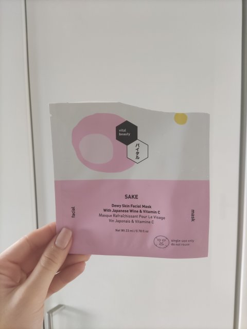 akcja denkowanie! grudzień - kosmetyki w świątecznych opakowaniach i świątecznych kolorach 🎄❄️⛄🎀🎁🎅