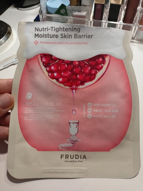 akcja denkowanie! grudzień - kosmetyki w świątecznych opakowaniach i świątecznych kolorach 🎄❄️⛄🎀🎁🎅