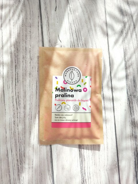 Marba Cosmetics Manufaktura Piękna, Pudrowy pianorób do kąpieli, Malinowa pralina