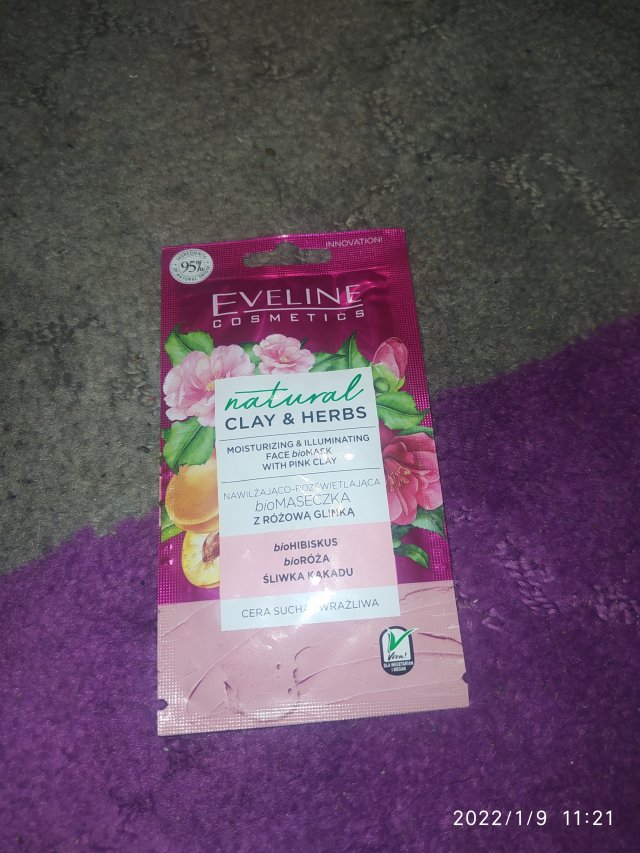 Eveline Natural Clay & Herbs, Maseczka do twarzy, Nawilżająco-rozświetlająca, Z różową glinką, Cera sucha i wrażliwa