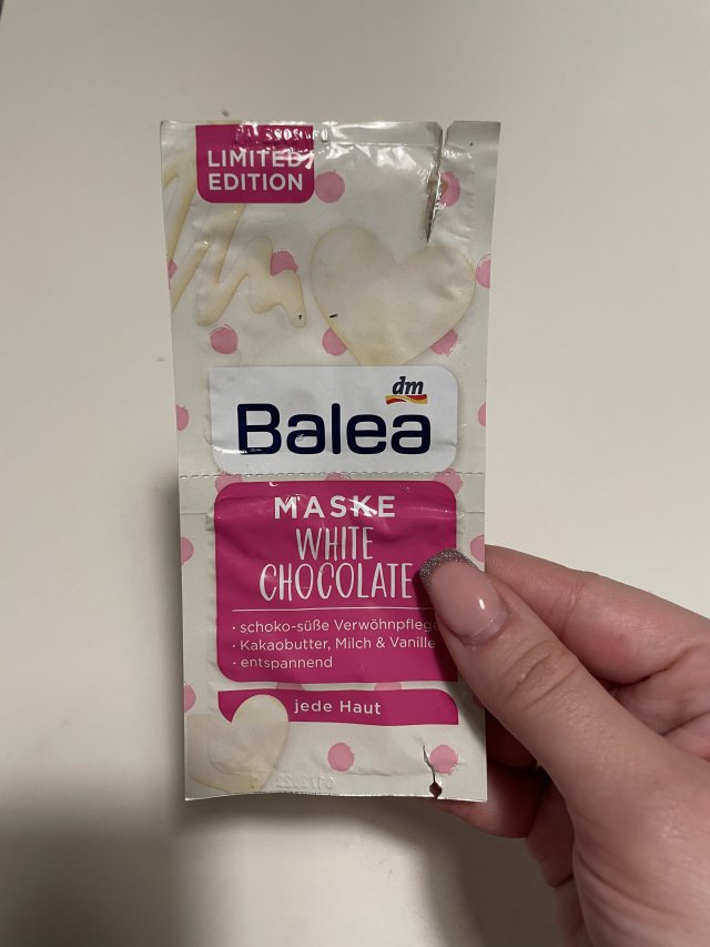 akcja denkowanie! grudzień - kosmetyki w świątecznych opakowaniach i świątecznych kolorach 🎄❄️⛄🎀🎁🎅