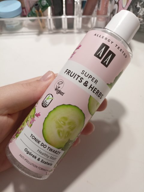 akcja denkowanie! grudzień - kosmetyki w świątecznych opakowaniach i świątecznych kolorach 🎄❄️⛄🎀🎁🎅