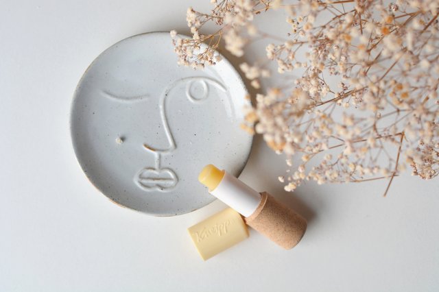 Kneipp Balsam do ust, Masło Cupuaçu z naturalnym ekstraktem z wanilii 