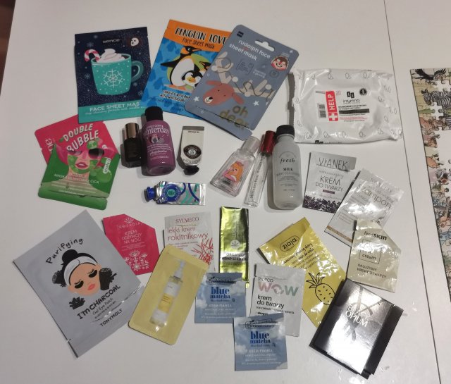 akcja denkowanie! grudzień - kosmetyki w świątecznych opakowaniach i świątecznych kolorach 🎄❄️⛄🎀🎁🎅