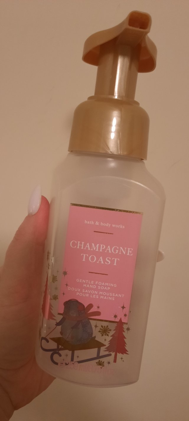 akcja denkowanie! grudzień - kosmetyki w świątecznych opakowaniach i świątecznych kolorach 🎄❄️⛄🎀🎁🎅