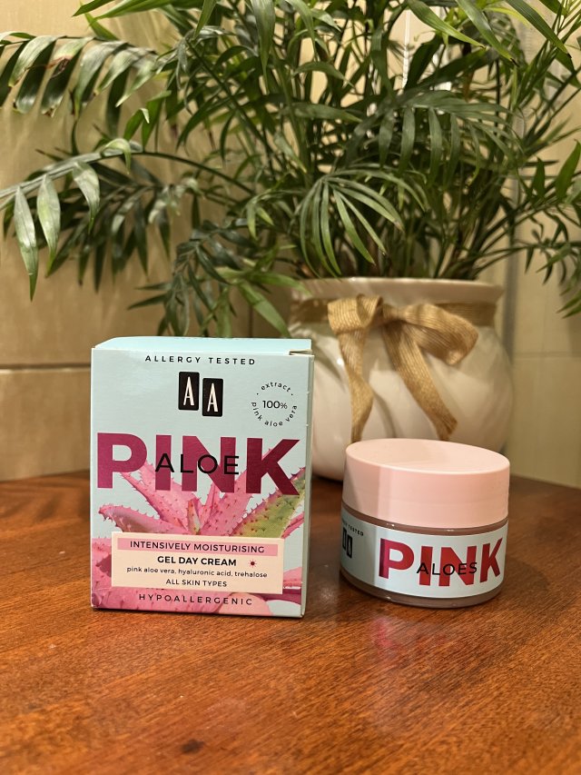 AA Pink Aloe, Krem-żel do twarzy, Intensywnie, Nawilżający, Na dzień, Każdy typ cery