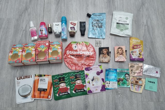 akcja denkowanie! grudzień - kosmetyki w świątecznych opakowaniach i świątecznych kolorach 🎄❄️⛄🎀🎁🎅